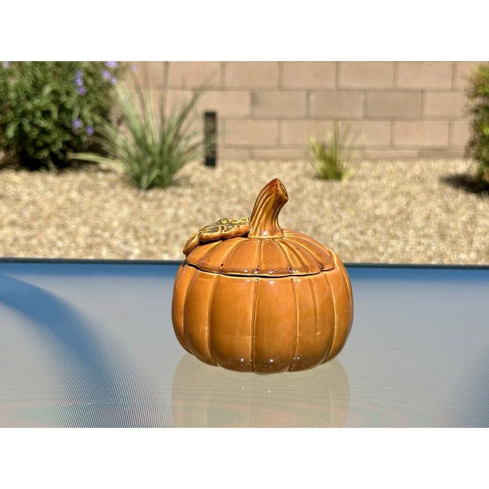 Ceramic Pumpkin Jar with Leaf on Lid Fall Harvest Thanksgiving Halloween Decor